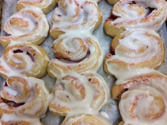 Cinnamon Rolls at the Bun Basket