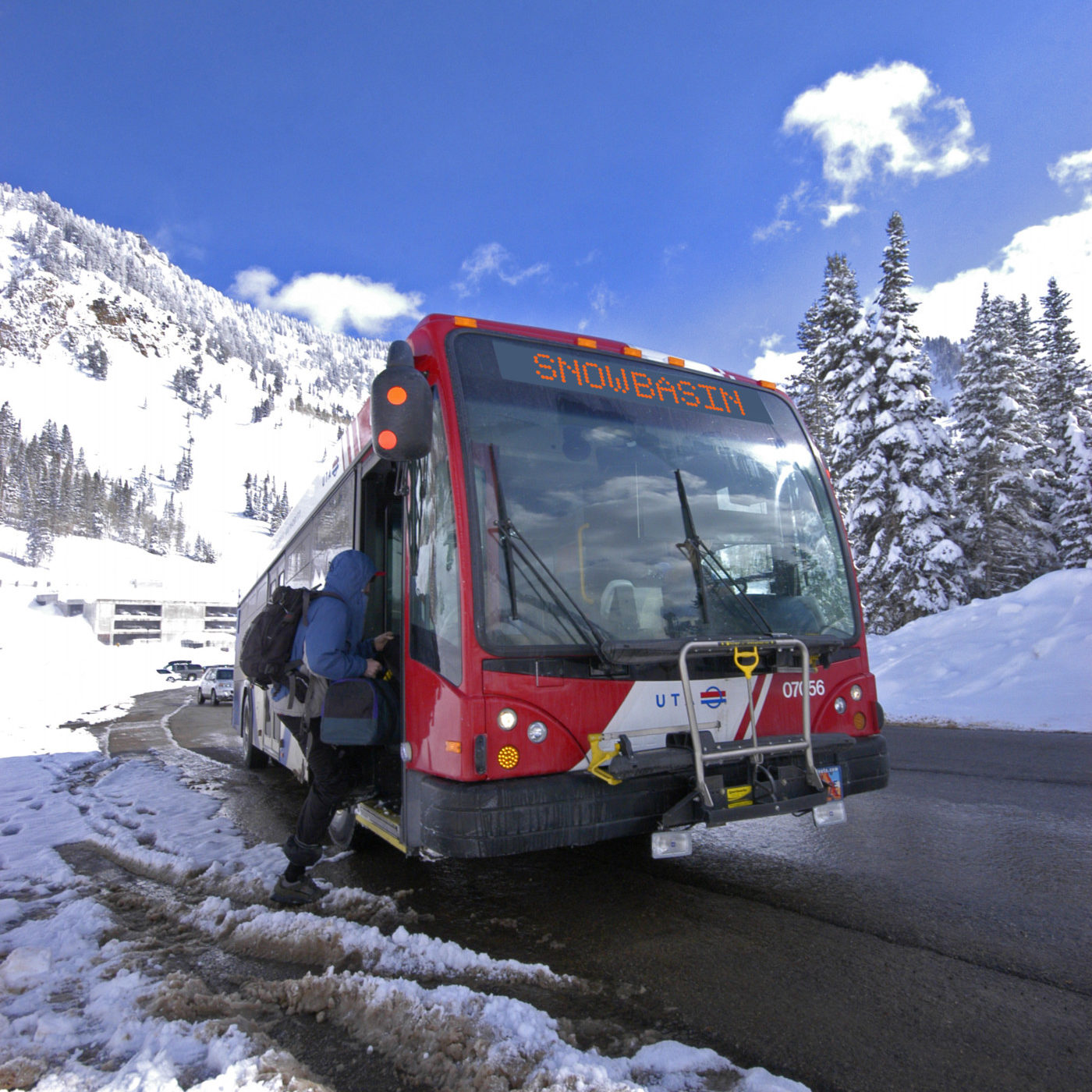Snowbasin ski bus